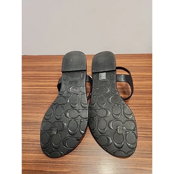 COACH Piccadilly‎ Black Jelly Thong Sandals Size 5B LN - Picture 7 of 7